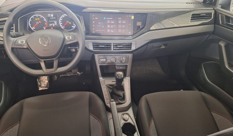 VW POLO TRACK 1.6 MSI 0KM lleno