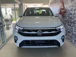VW AMAROK HIGHLINE 4X2 MT 0KM lleno