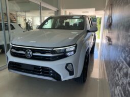 VW AMAROK HIGHLINE 4X2 MT 0KM lleno