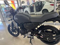 YAMAHA FZ-X 150CC 2024 lleno