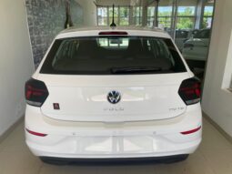 VW POLO HIGHLINE AT 0KM lleno