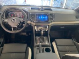 VW AMAROK HIGHLINE 4X2 AT 0KM lleno