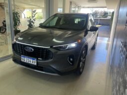 FORD KUGA PLATINUM 4X4 HIBRIDA 2023 lleno