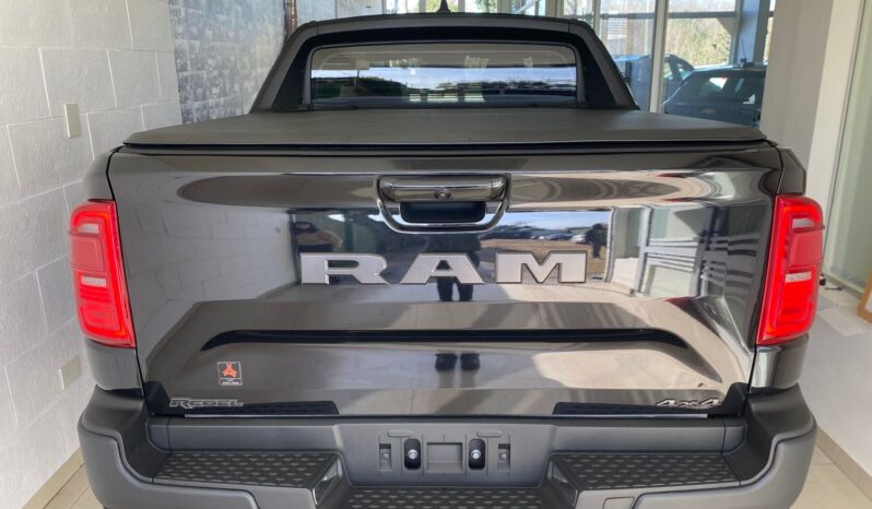 RAMPAGE REBEL 4X4 2025 0KM lleno